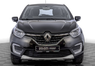 Подержанный автомобиль Renault Kaptur 2021 года (2 фото)