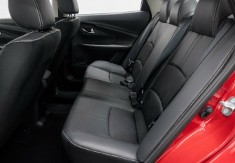 Подержанный автомобиль Changan Alsvin 2023 года (19 фото)