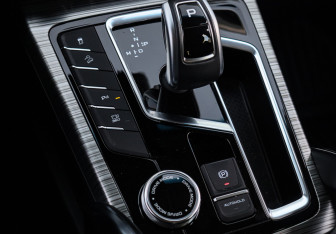 Подержанный автомобиль Belgee X70 2025 года (17 фото)