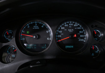 Подержанный автомобиль Chevrolet Tahoe 2012 года (20 фото)