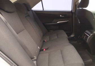Подержанный автомобиль Toyota Camry Sedan 2014 года (11 фото)