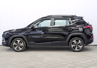 Подержанный автомобиль Москвич 3 2023 года (8 фото)