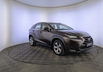 Подержанный автомобиль Lexus NX 2015 года (3 фото)