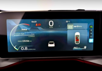 Подержанный автомобиль Geely Coolray 2024 года (13 фото)