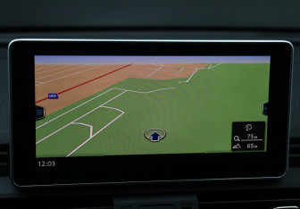 Подержанный автомобиль Audi SQ5 2020 года (12 фото)