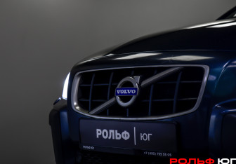 Подержанный автомобиль Volvo XC70 2008 года (24 фото)