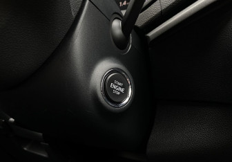 Подержанный автомобиль Skoda Karoq 2022 года (18 фото)