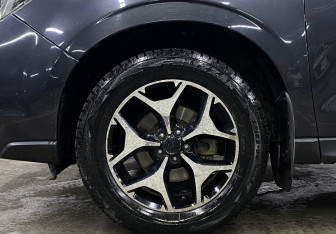 Подержанный автомобиль Subaru Forester Suv 2014 года (9 фото)