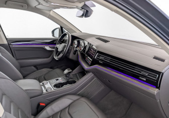 Подержанный автомобиль Volkswagen Touareg 2021 года (11 фото)