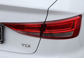 Подержанный автомобиль Audi A3 Sedan 2018 года (22 фото)