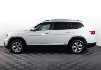 Подержанный автомобиль Volkswagen Teramont 2019 года (8 фото)