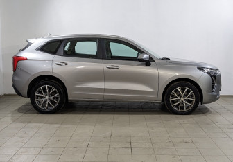 Подержанный автомобиль Haval Jolion 2023 года (4 фото)