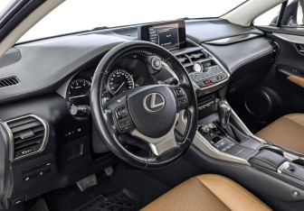 Подержанный автомобиль Lexus NX 2018 года (15 фото)
