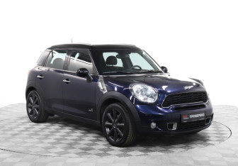Подержанный автомобиль MINI Countryman 2011 года (3 фото)
