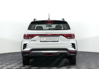 Подержанный автомобиль Kia Rio Hatchback 2022 года (6 фото)