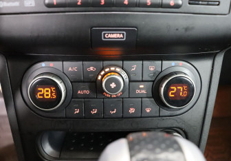 Подержанный автомобиль Nissan Qashqai 2013 года (18 фото)
