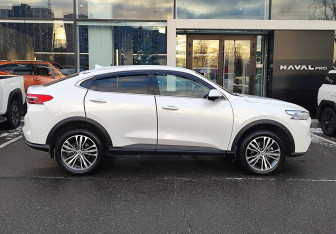 Подержанный автомобиль Haval F7x 2024 года (4 фото)