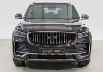 Подержанный автомобиль Geely Monjaro 2024 года (2 фото)