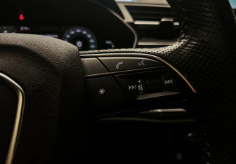 Подержанный автомобиль Audi Q3 Sportback 2021 года (15 фото)