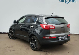 Подержанный автомобиль Kia Sportage 2013 года (7 фото)