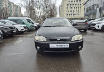 Подержанный автомобиль Kia Spectra Sedan 2006 года (2 фото)
