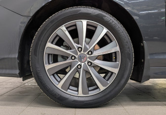 Подержанный автомобиль Hyundai Sonata 2018 года (12 фото)