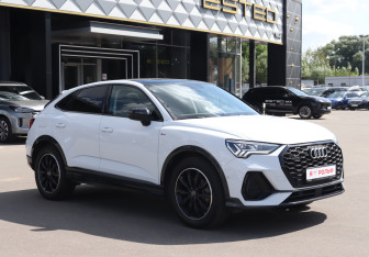 Подержанный автомобиль Audi Q3 2022 года (3 фото)