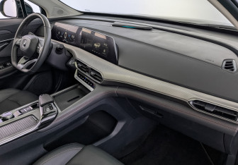 Подержанный автомобиль Changan UNI-T 2023 года (13 фото)