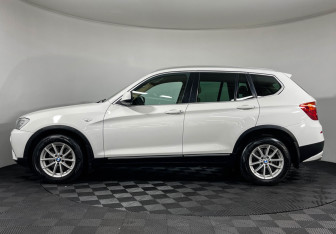 Подержанный автомобиль BMW X3 2011 года (5 фото)