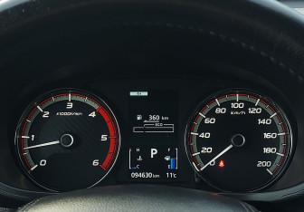 Подержанный автомобиль Mitsubishi L200 2023 года (21 фото)