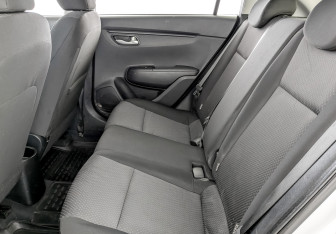 Подержанный автомобиль Kia Rio Hatchback 2021 года (12 фото)