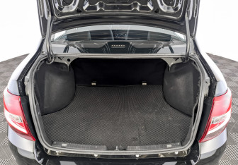 Подержанный автомобиль LADA (ВАЗ) Granta Sedan 2024 года (10 фото)