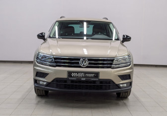 Подержанный автомобиль Volkswagen Tiguan 2019 года (3 фото)