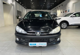 Подержанный автомобиль Peugeot 206 Sedan 2008 года (2 фото)