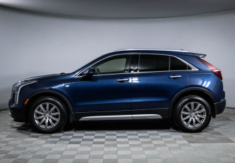 Подержанный автомобиль Cadillac XT4 2020 года (8 фото)