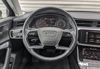 Подержанный автомобиль Audi A6 Sedan 2020 года (21 фото)