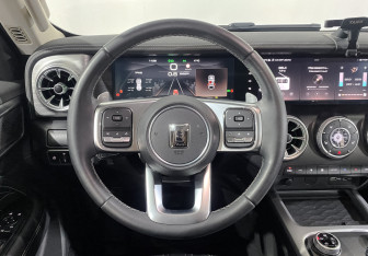 Подержанный автомобиль Tank 300 2023 года (21 фото)