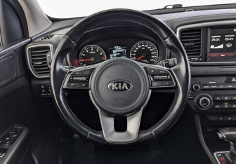 Подержанный автомобиль Kia Sportage 2021 года (22 фото)