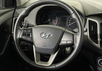 Подержанный автомобиль Hyundai Creta 2020 года (14 фото)