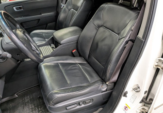 Подержанный автомобиль Honda Pilot 2012 года (9 фото)