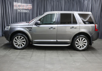 Подержанный автомобиль Land Rover Freelander 2011 года (8 фото)