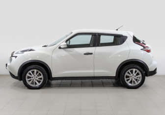 Подержанный автомобиль Nissan Juke 2014 года (8 фото)