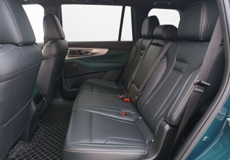 Подержанный автомобиль GAC GS8 2023 года (11 фото)