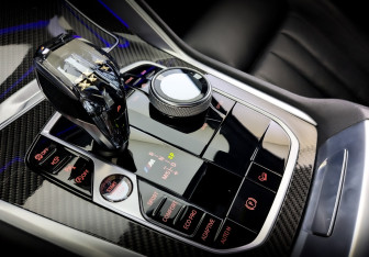 Подержанный автомобиль BMW X6 2020 года (30 фото)