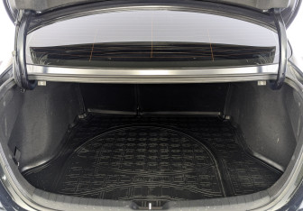 Подержанный автомобиль Kia Cerato Sedan 2022 года (10 фото)