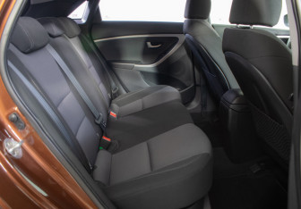 Подержанный автомобиль Hyundai i30 Hatchback 2012 года (10 фото)