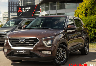 Подержанный автомобиль Hyundai Creta 2021 года (18 фото)