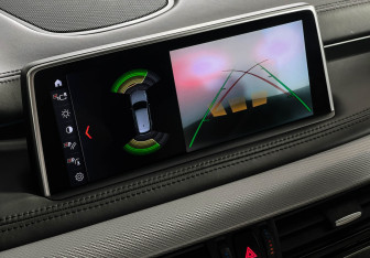 Подержанный автомобиль BMW X5 2018 года (20 фото)