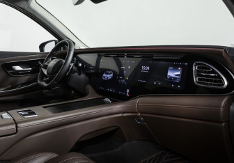 Подержанный автомобиль Exeed VX 2023 года (9 фото)