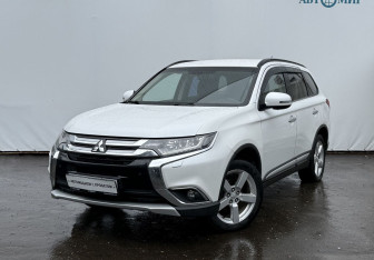 Подержанный автомобиль Mitsubishi Outlander 2012 года (1 фото)